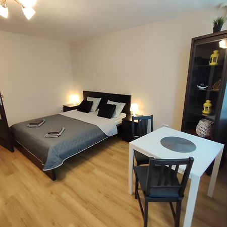 Top Apartamenty Centrum - Metro Rondo Onz Warschau Exterior foto