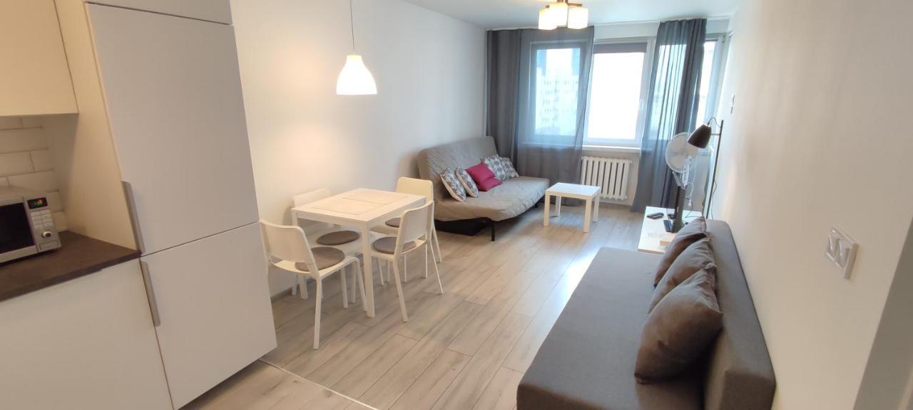 Top Apartamenty Centrum - Metro Rondo Onz Warschau Exterior foto