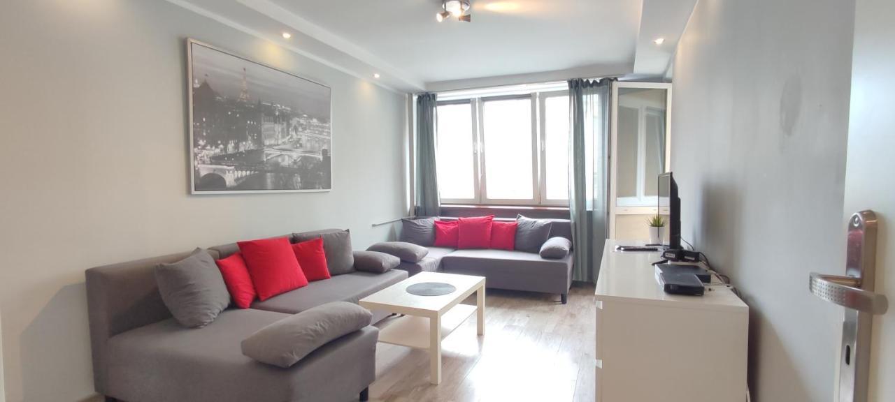 Top Apartamenty Centrum - Metro Rondo Onz Warschau Exterior foto