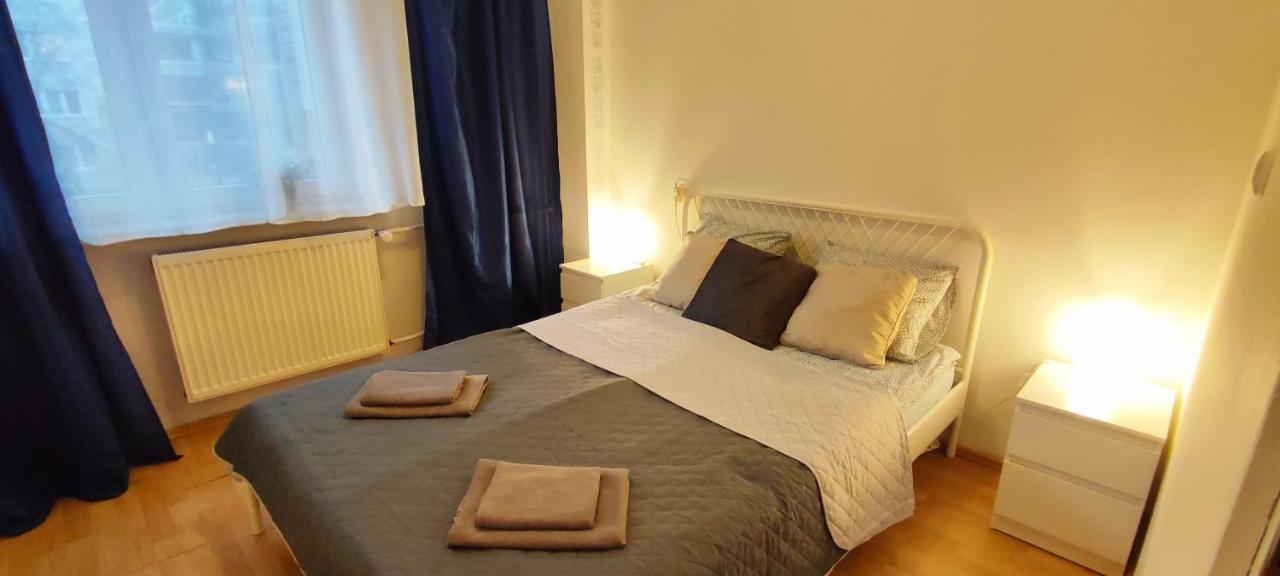 Top Apartamenty Centrum - Metro Rondo Onz Warschau Exterior foto